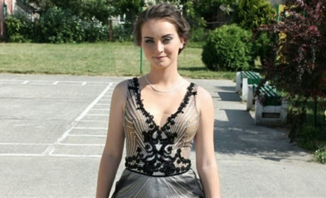 Випускниця третьої школи Надя Лисичина має золоту медаль, але каже, що ЗНО не показник набутих знань