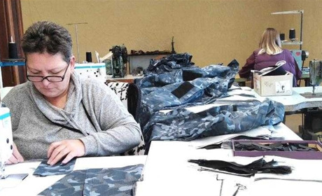 ТОВ «Чернігівский текстиль», яке релокувалося на Червоноградщину, шиє одяг для військових