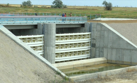 Вода до Криму не протікає