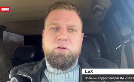 Повідомили про підозру воєнкору, який працював на ворога під час окупації Херсона
