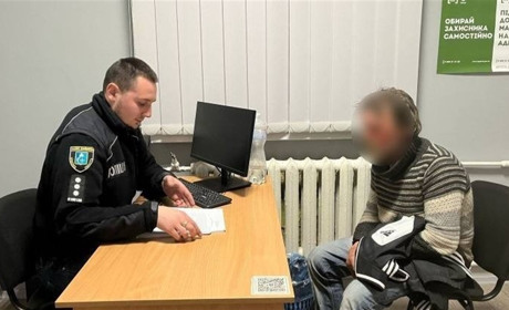 П'яний рецидивіст з ножем: тростянчанина засудили до 6 років за напад на жінку