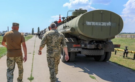 Понад 6,7 тонни пального правоохоронці вилучили на Житомирщині та передали ЗСУ