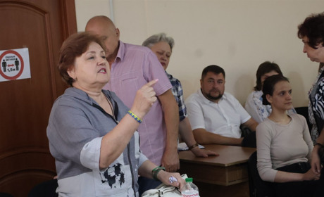 Будинки не передають, значить депутати йдуть: 61 сесія була на межі зриву