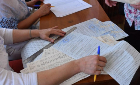 У складі територіальних виборчих комісій Білопілля та Ворожби відбулися зміни