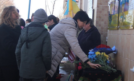 В Іванівській громаді увічнили пам’ять полеглого на війні з росією воїна-земляка