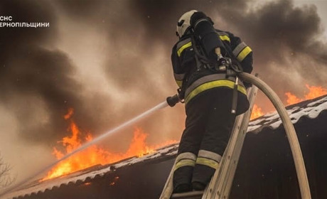 У Кременці горів будинок