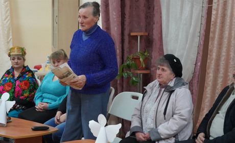 Слова, опалені війною: у клубі «Надвечір’я» читали поезію до річниці великої війни