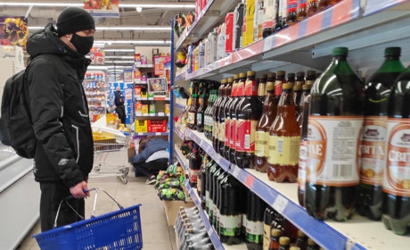 На Рівненщині дозволили продаж алкоголю