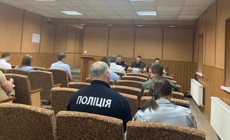 У Звягелі керівники правоохоронних органів провели координаційну нараду