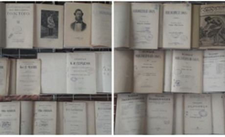 Вкрадені у Херсоні книги окупанти "засвітили" в Генічеську