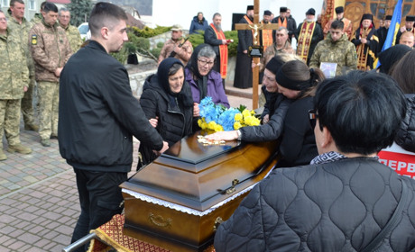 На Чортківщину до рідного дому «на щиті» повернувся воїн Франків Михайло