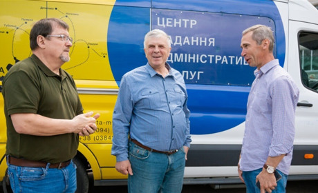 Славута передала свій мобільний ЦНАП для Бородянки