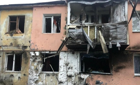 Одна людина загинула, четверо поранені, наслідки вчорашніх обстрілів Білопілля