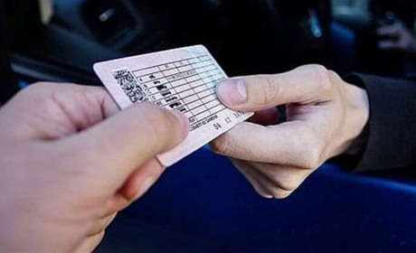 Оголосили підозру 48-річному жителю Славутчини, що користувався підробленим посвідченням водія