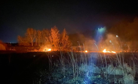 Поблизу Городка горіла суха трава. За добу в області зафіксували 10 пожеж