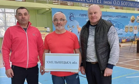 Костянтин Омельчук представляв Хмельниччину в столиці і виборов путівку до Швейцарії