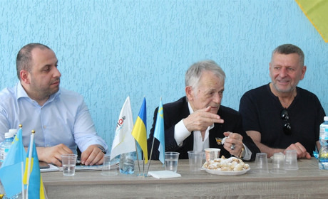 Лідери кримських татар відвідали Мелітополь і Бердянськ