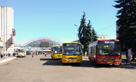 Пасажирські перевезення дозволили. Але при діючих тарифах водії не хочуть виїжджати на маршрути