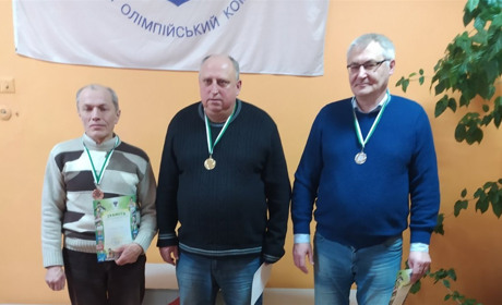 Ніжинські шахісти перемогли на обласному турнірі