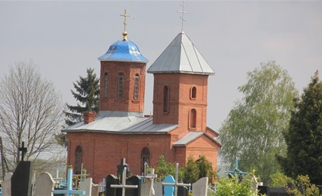Представники влади і духовенства закликають калинівчан залишатись на проводи вдома