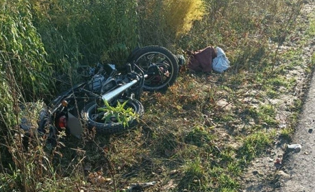 У селі Ковтуново через ДТП ушпиталений модій мопеда і його пасажирка