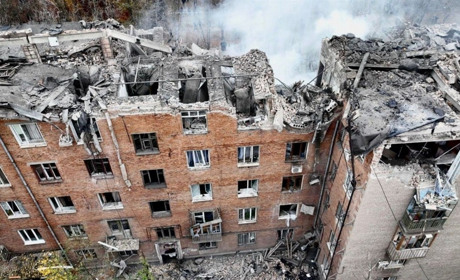 Ворог атакував Запоріжжя і Миколаїв дронами, а по Кривому Рогу ударив ракетою: загинули люди