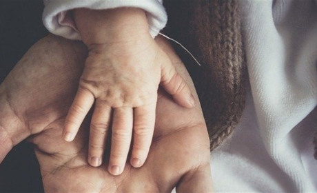 Мій тато став Янголом, або що писали українські діти в останніх SMS до татусів, які загинули