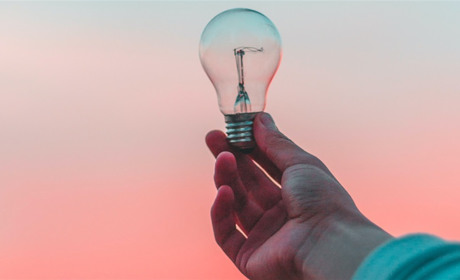 Ремонт електромережі: хто та на скільки залишиться без світла в жовтні