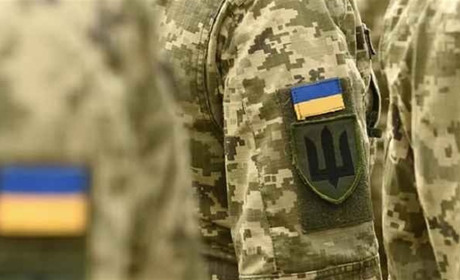 В Україні продовжили воєнний стан та мобілізацію