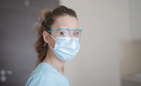 За останні три доби у Сватівському районі COVID-19 підтвердили у 19 людей: що про це відомо