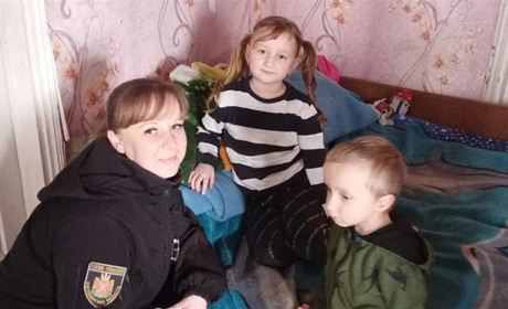 На шляху до виправлення: поліцейські перевірили родини, в яких нехтували батьківськими обов’язками