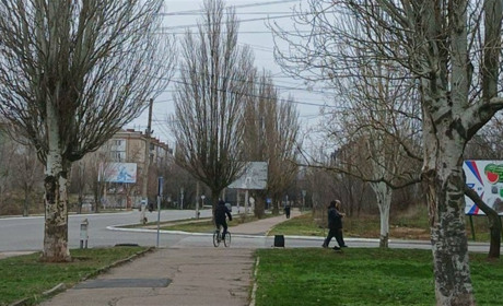 У Новій Каховці масово течуть труби водогону і каналізації: влада мовчить