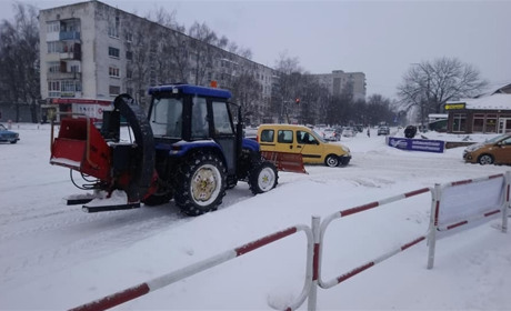 Ситуація на дорогах: як працюють місцеві комунальники