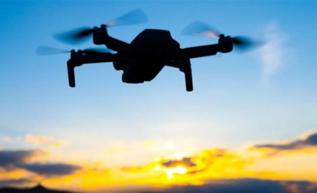 Зранку ворожий дрон атакував маршрутку в Херсоні: поранено 7 людей