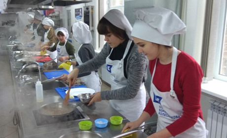 Гродівські школярі відвідали майстер-клас від шеф-кухаря
