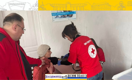 Жителі Любахів отримали медичну допомогу від мобільної бригади Володимирця