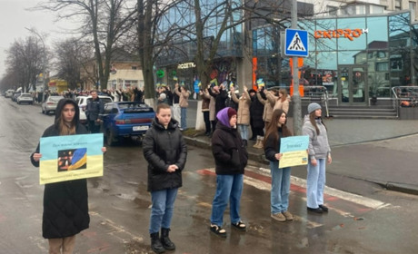 День Соборності у Первомайську: відбулася акція на честь загиблих захисників України