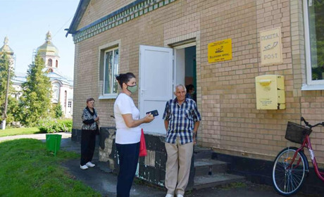 У селі Бурти Кагарлицької громади поштове відділення почало працювати в новому приміщенні