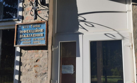 Хворих на ковід у Білопільській лікарні не меншає. Бережіть себе