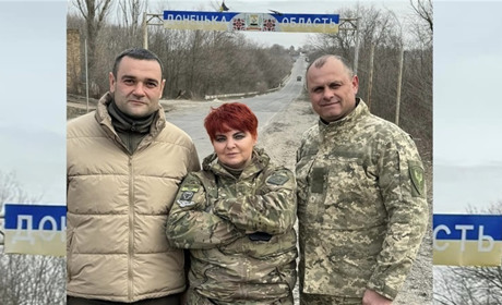 Інна Марченко, Олександр Слюсар та Микола Швиденко відвідали наших захисників на Донеччині