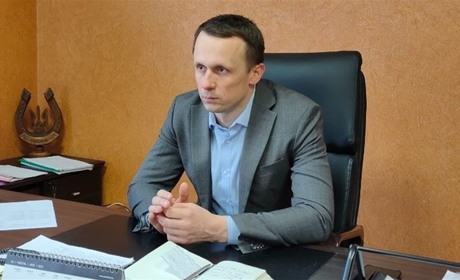 Президент звільнив голову Сватівської районної державної адміністрації: подробиці