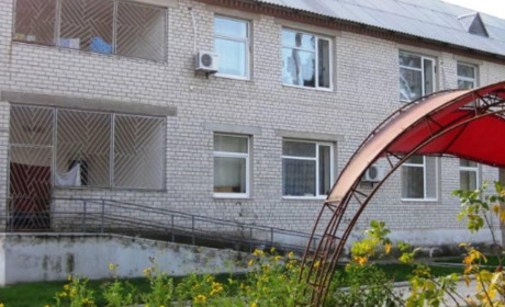 Директор Дніпрянського інтернату причетний до депортації підопічних, але звільнити його не можуть