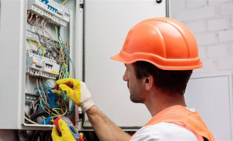 Відключення світла у Жовтих Водах: графік на 31 березня — 2 квітня