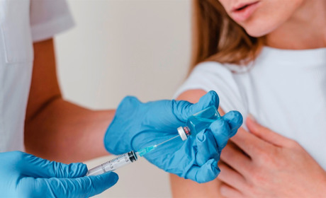 У МОЗ оприлюднили перелік протипоказань і застережень щодо COVID-вакцинації