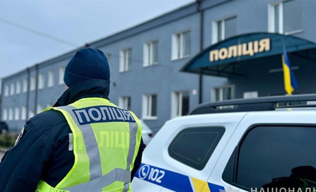 У Звягелі затримали псевдомінера, який "замінував" райвідділ поліції