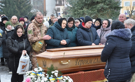 У День пам’яті Героїв Крут додому «на щиті» повернувся Герой новітньої війни Білобровка Назарій