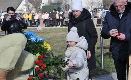 35 років болить Афганістан: у Чорткові вшанували воїнів-«афганців»