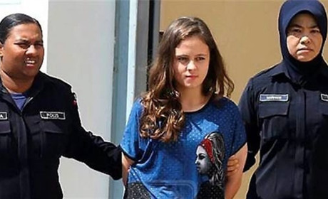 Везла наркотик в шоколаді