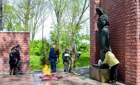 День пам’яті та примирення в Україні на Кагарличчині: мітинг-реквієм та великий благодійний концерт