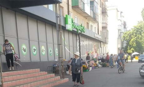 Уночі Нову Каховку обстрілювали